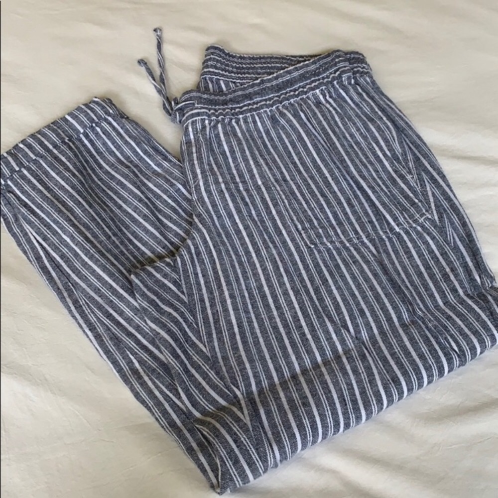 Old Navy Stripped Linen Pants